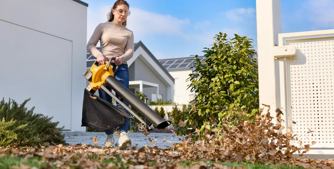 Top 5 kategorii urządzeń, które pomogą ci w utrzymaniu pięknego ogrodu jesienią